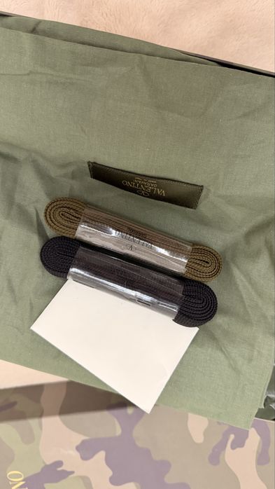 Мъжки сникърси Valentino