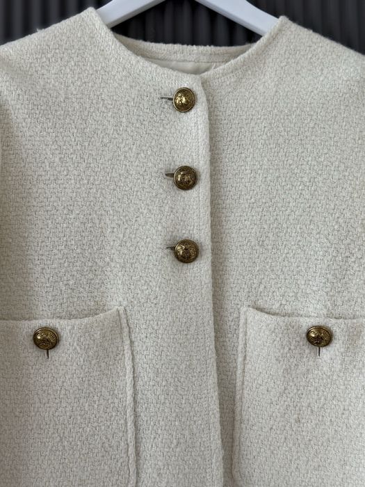 Продам шерстяной пиджак Massimo dutti