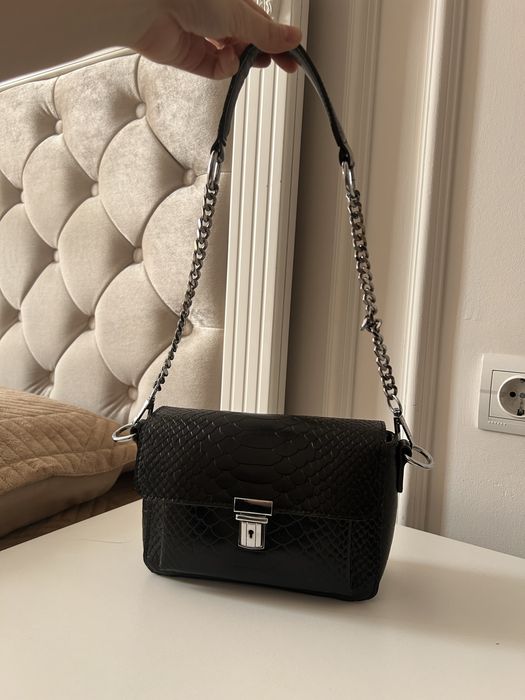 Сумочка небольшого размера