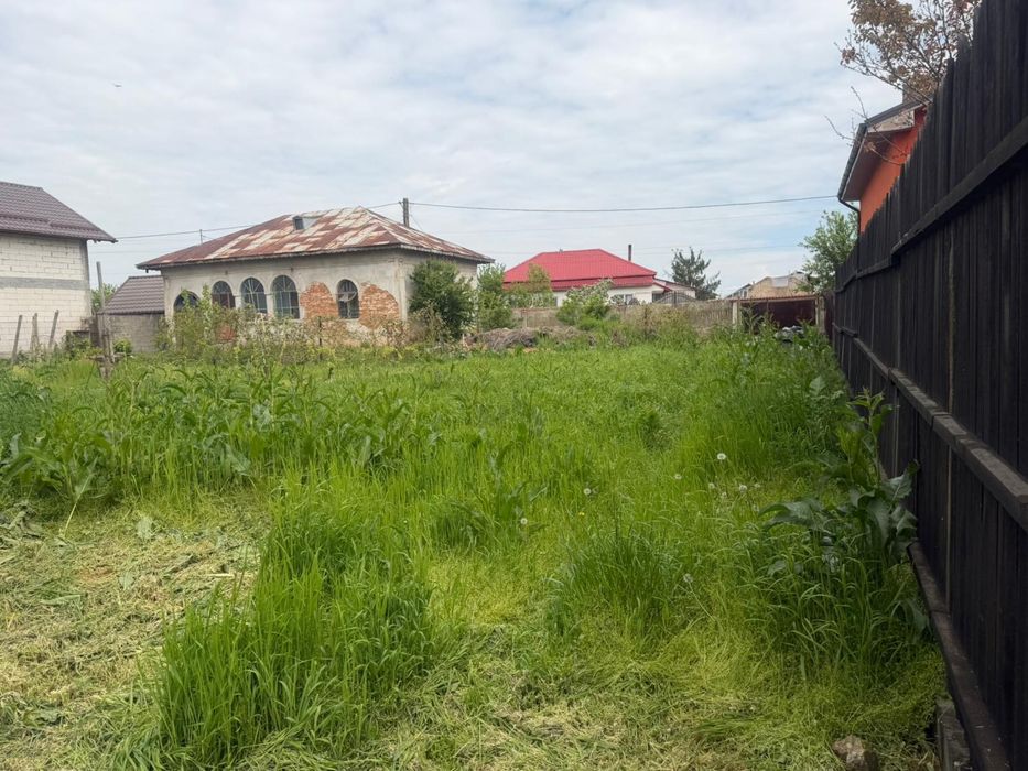 Teren +Casa demolabila