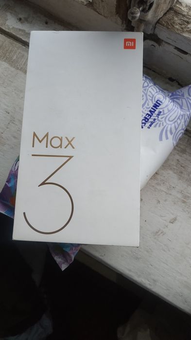 Продам смартфон Xeomi Mi MAX 3