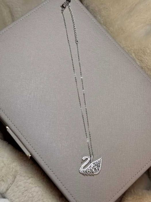 Lănțișor Swarovski Swan / Lebădă - nou, în cutie
