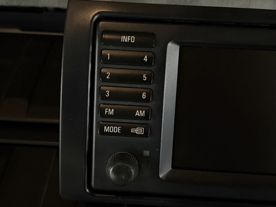 Монитор 16:9 БМВ Х5 Е53