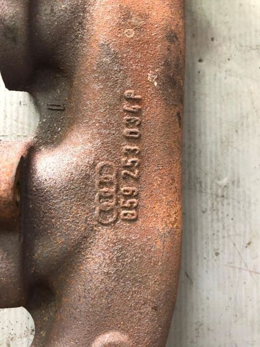 galerie evacuare dreapta 3.0 tdi audi a4 b7