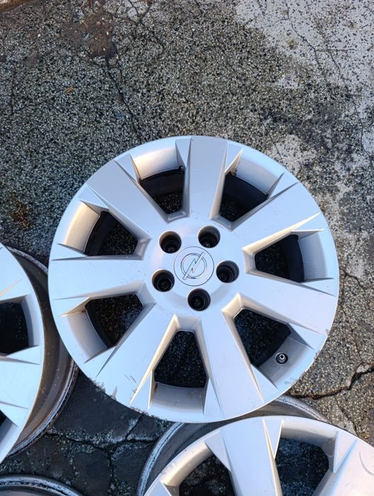 Оригинални джанти за Опел 5×110 ..17цола с датчици