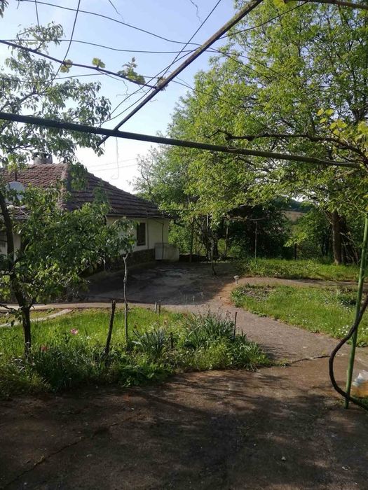 Къща селски имот