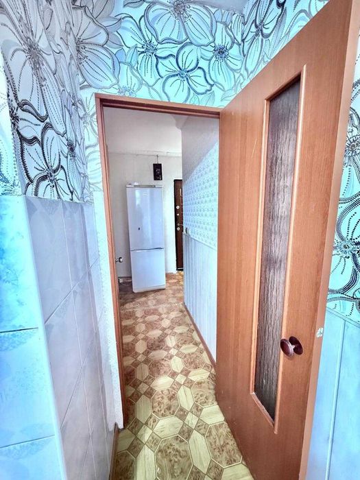 2 комнатная квартира 8 мкр