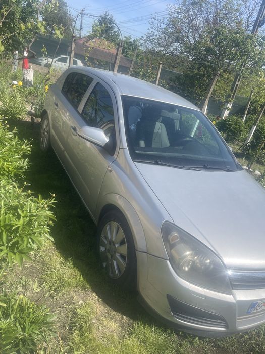 Opel Astra H