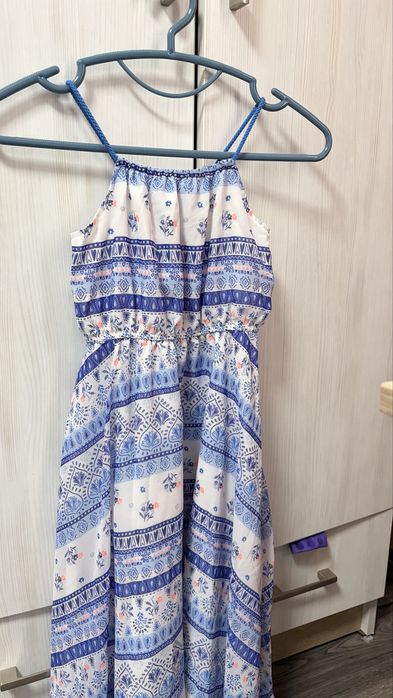 Рокля H&M за момиче 134 см