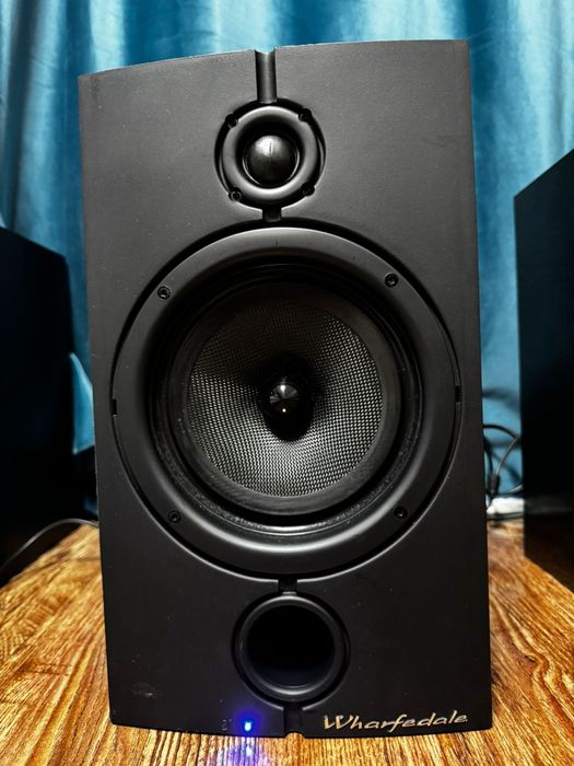 Boxe Wharfedale Diamond 8.2 Pro-Active – monitoare active 6.5”, XLR