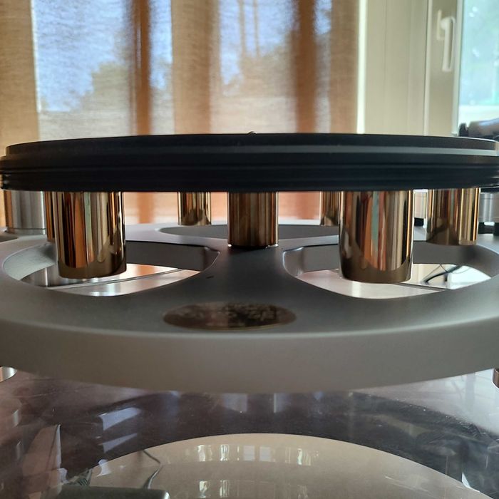 Проигрыватель виниловых пластинок Michell Gyrodec SE