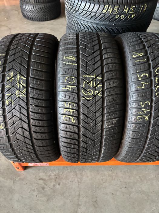 Anvelope Iarna 275/40/18 si 245/45/18 Pirelli SottoZero 3 RFT 275 40 18 245 45 18 R18
