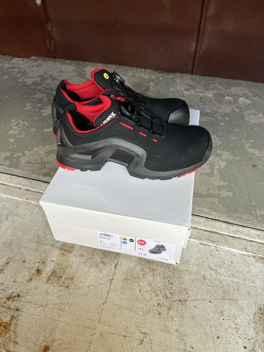 Vand pantofi Uvex marimea 41 cu sistem de inchidere BOA