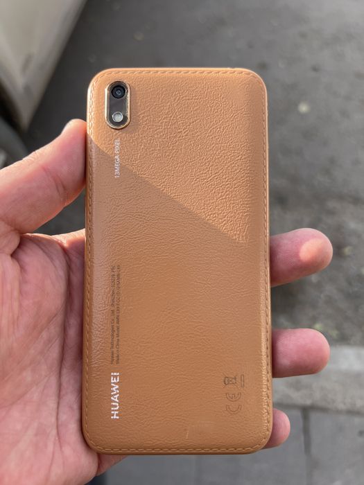 Продам телефон хуавей