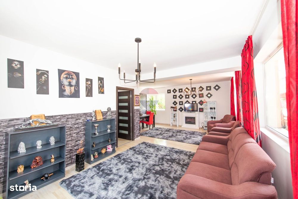 Casa / Vila individuala de vanzare P+M 7 camere Berceni
