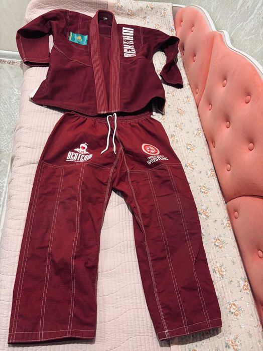 Продам Кимоно для тренировок джиу-джитсу