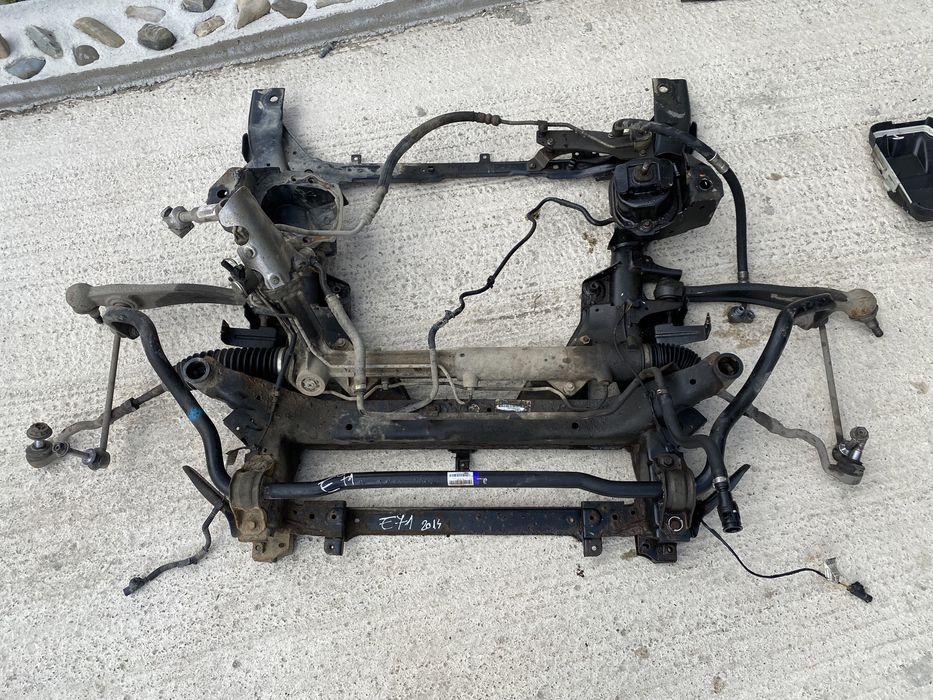 Jug / Cadru motor BMW X5 E70 / X6 E71 : 6799718