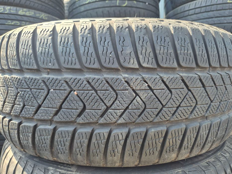 4 Anvelope M+S IARNA - 245/40/19 - PIRELLI Sottozero RUN-FLAT OEM BMW - DOT 2019 !