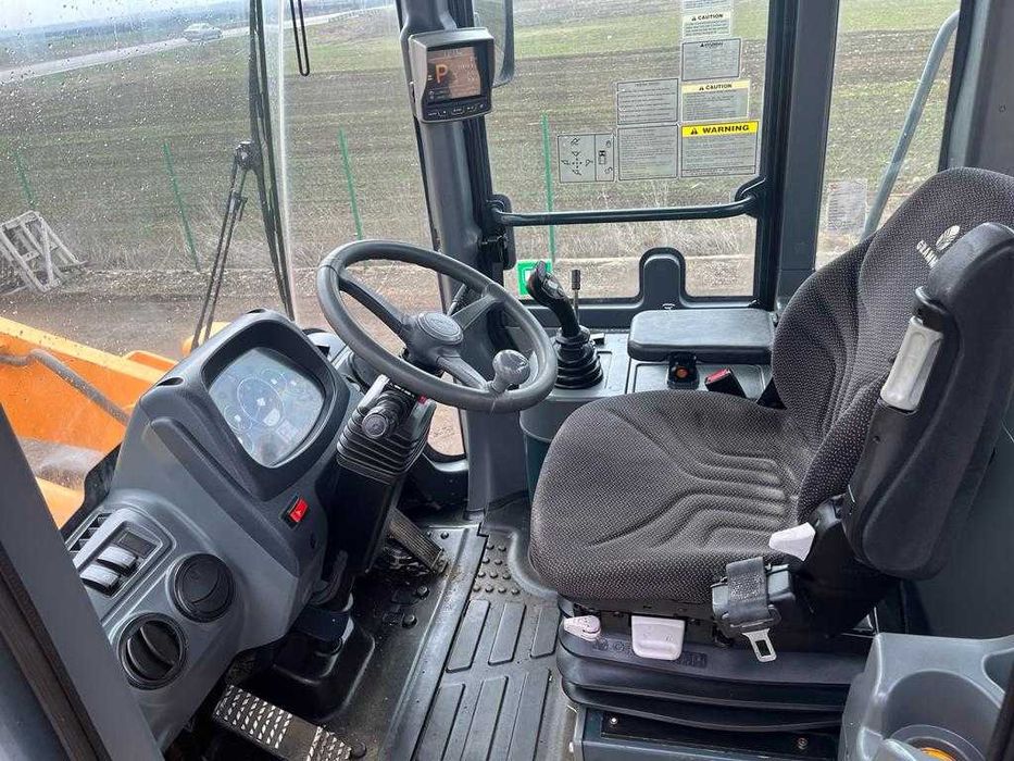 Incarcator frontal HYUNDAI - model HL770-9