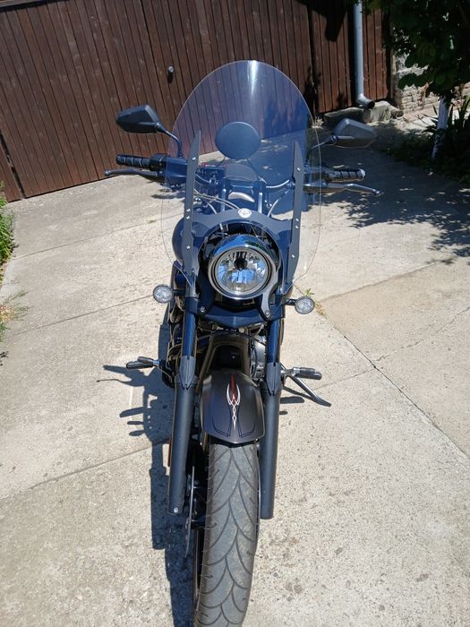 Yamaha raider XV 1900