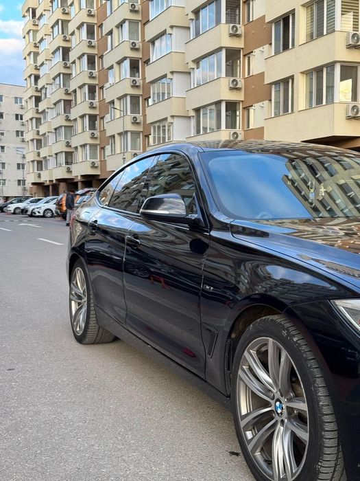 Vând BMW  seria 3 GT
