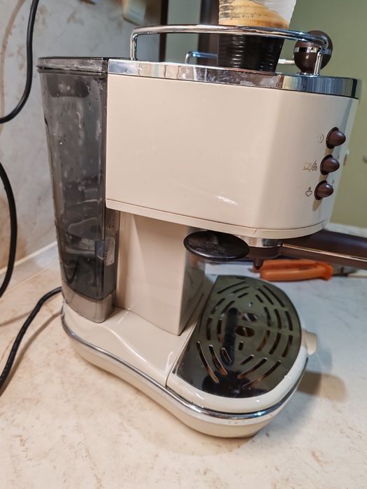 Кафемашина De'Longhi Icona Vintage ECOV 311, 1100W, бежова