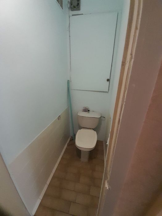 Юнусабад 19 Пансионат 2/5/5 балкон 2х6м, широкая прихожка