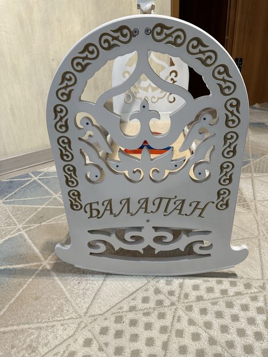 Продам трансформер бесік .