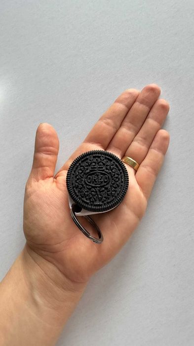Ключодържател Oreo за Apple Airtag