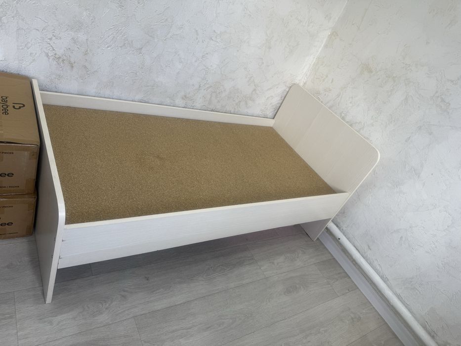 Кроватка детская