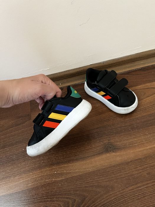 Adidas кецове -детски
