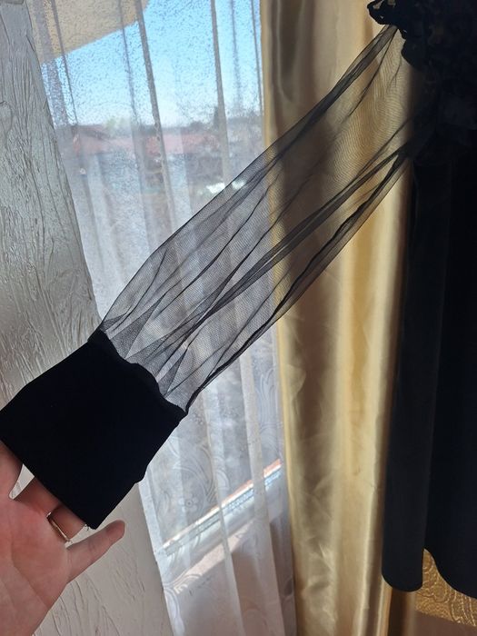 Rochie neagra din catifea