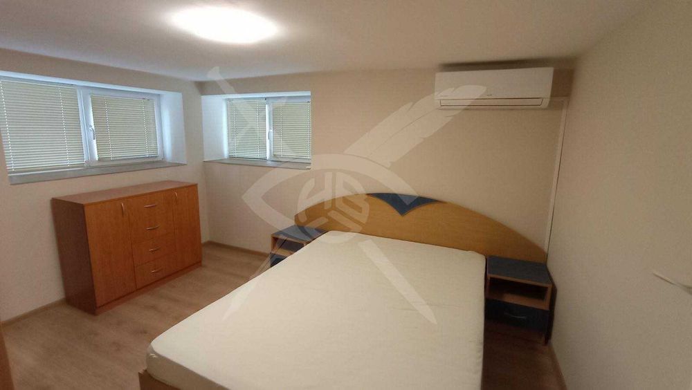 Дава се под наем Етаж от къща в Варна, Колхозен пазар - 60 кв.м за 475 € - Снимка #3