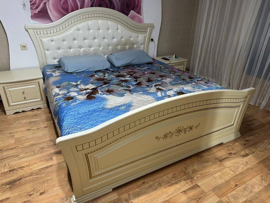 Продам тахту недорого