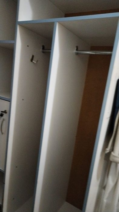 Продам мебель в аптеку