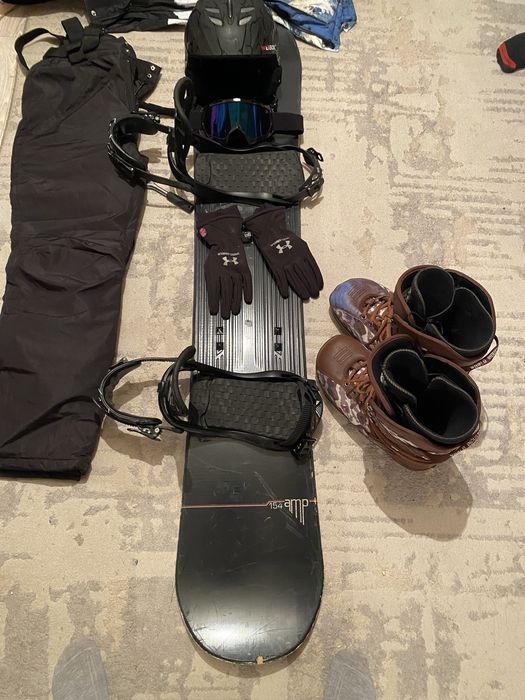 Сноуборд 155см скипасс
