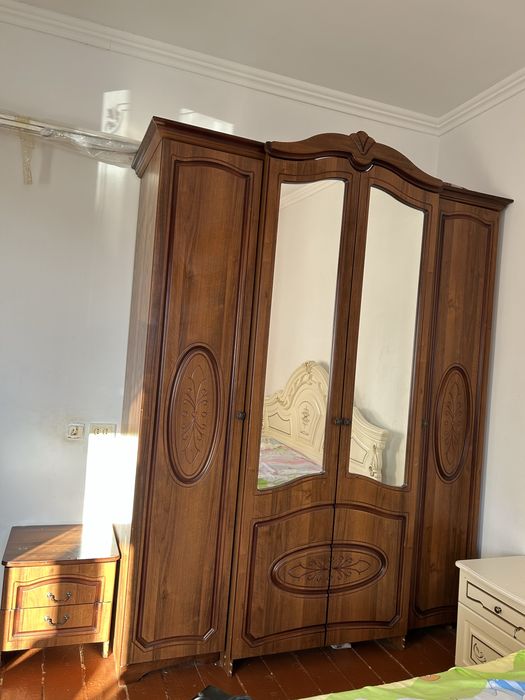 Шкаф с тумбой и диван с матрасом