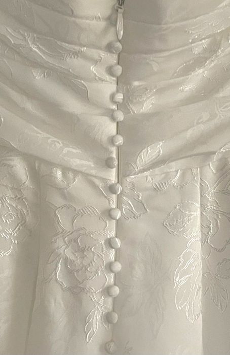 Новое свадебное платье