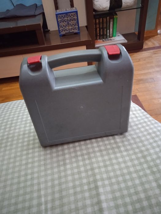 Аптечка автомобильная.