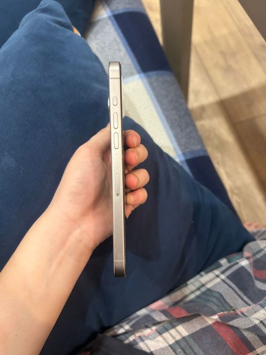 Айфон 15 про макс.