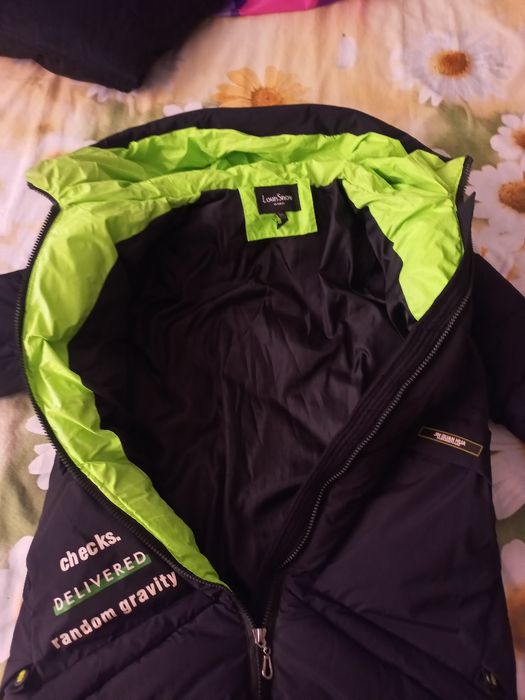 Продам  зимнюю куртку