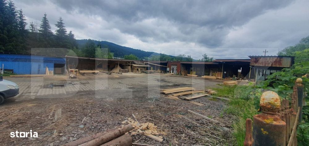 Spatiu comercial, teren de 3856 mp intravilan, V. Dornei