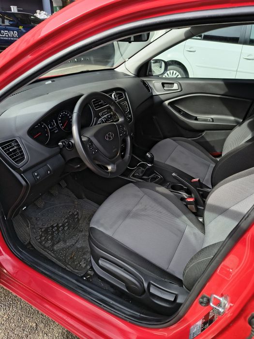 Vand Hyundai i20 84cp 2019 comfort +
