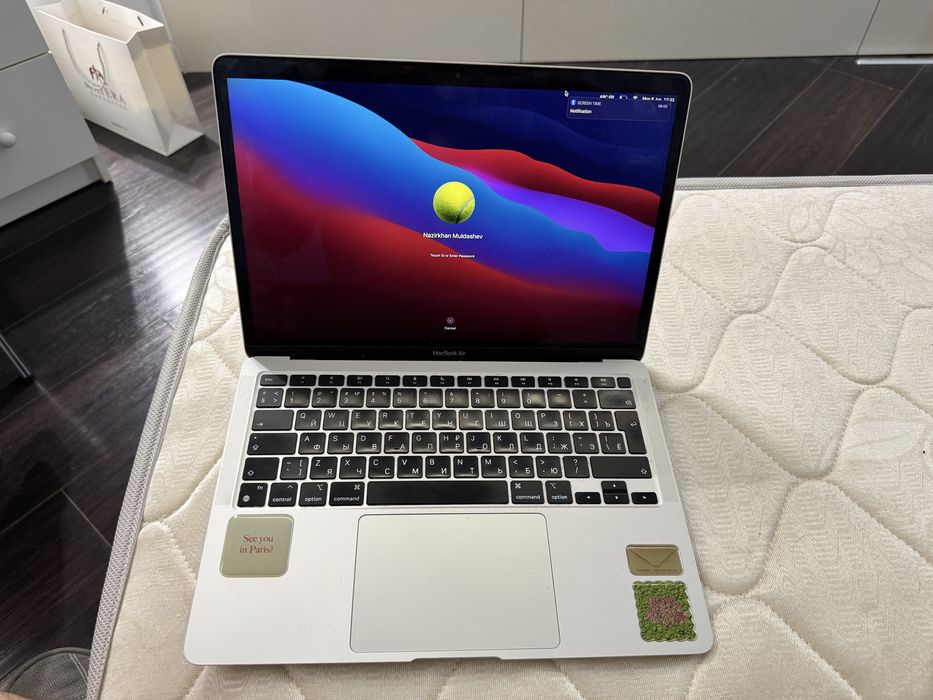 Обменяю Macbook Air (2021) M1