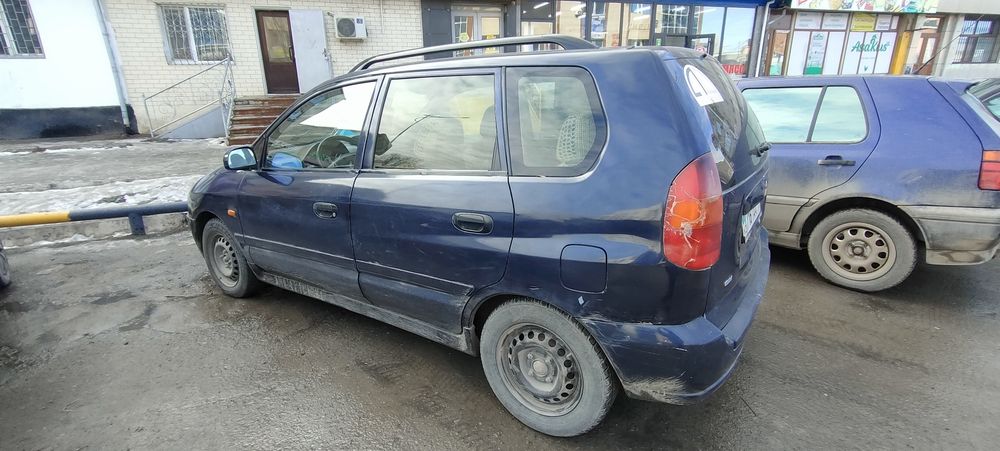 Митсубиси спейс стар 1999 год