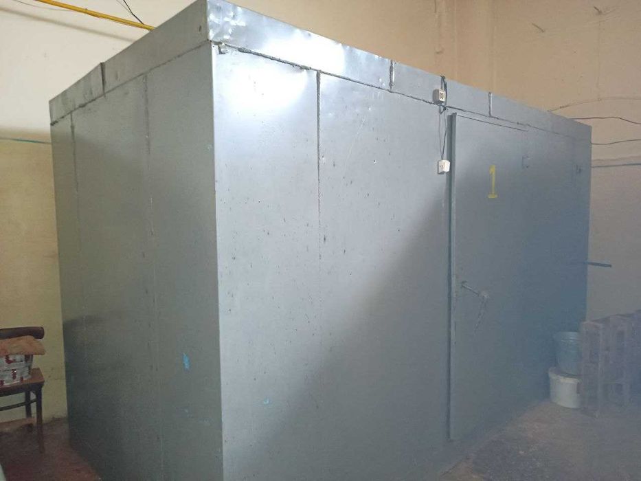 Продаются Холодильные камеры