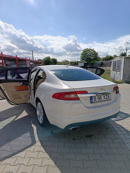 JAGUAR XF 2010 — imagine 4