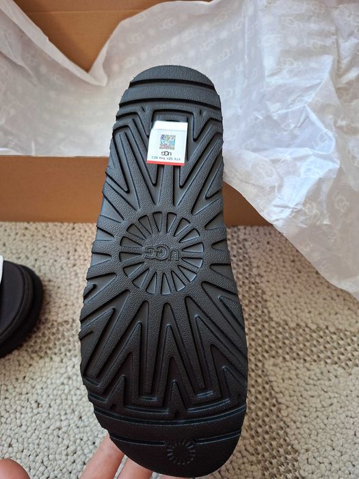 ugg goldenstar hi slide black оригинални в черен цвят