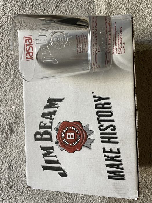 Продавам нови чаши