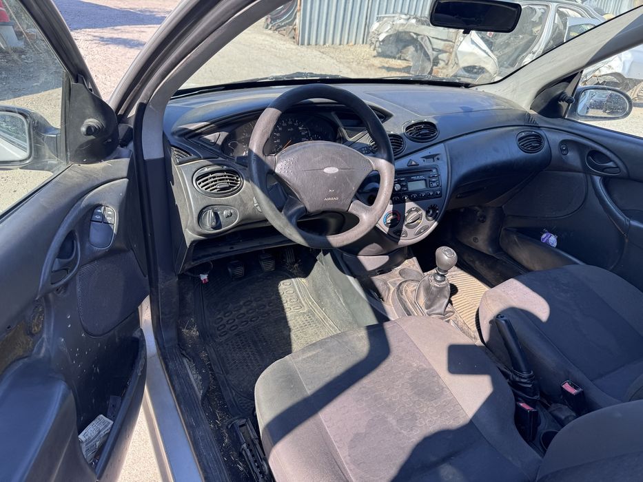 Ford Focus 1.8td 90кс 2002г На Части